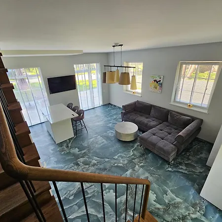 Beautiful House Karkle Daire